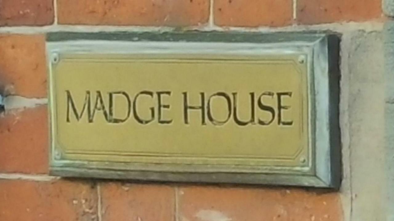 Madge House Ashbourne Lejlighed Ashbourne  Eksteriør billede